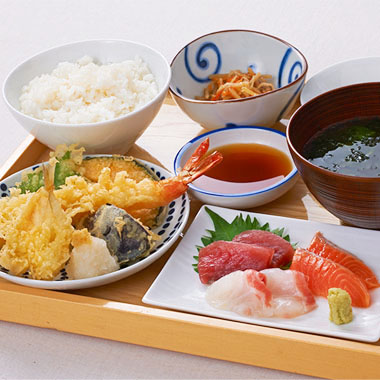天ぷらとお刺身定食